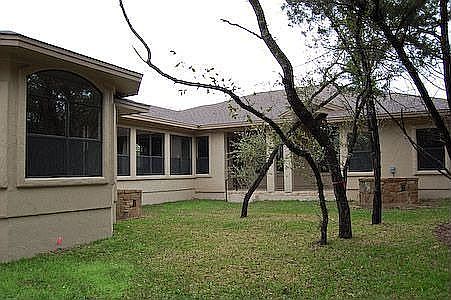 3rd image of 102 Blue Jay Dr