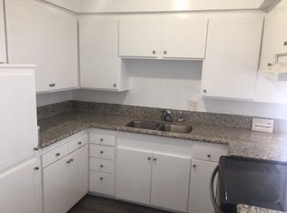 35 E Plymouth St APT 10, Long Beach, CA 90805
