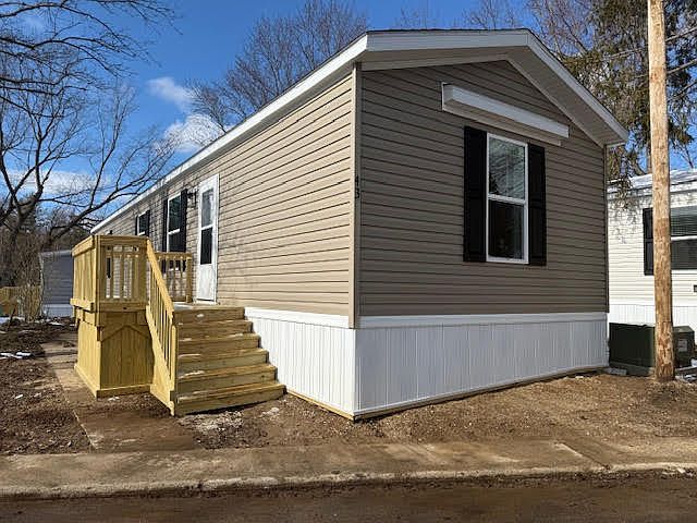 1st image of 1012 S Lagrave St #43