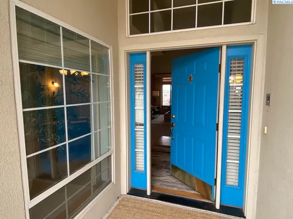 2665 Maidstone St, Richland, WA 99354