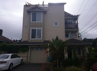 2628 Marine Ave SW, Seattle, WA 98116