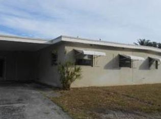 1344 Lake Geneva Dr, Lake Worth, FL 33461