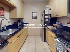 84 Grant St