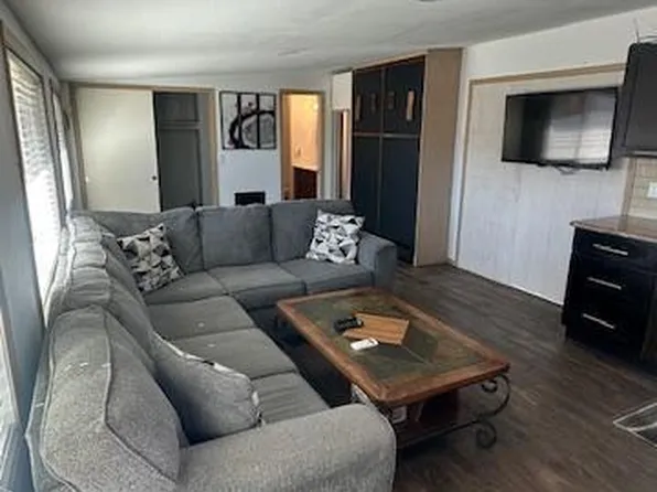 841 W Watson Dr, Tempe, AZ 85283