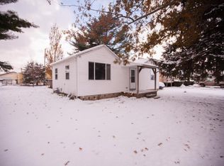 55945 East Ave, Mishawaka, IN 46545