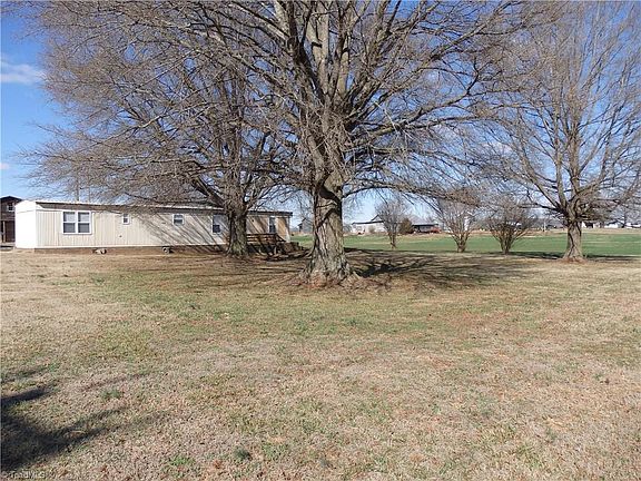 5th image of 5750 New Hope Rd