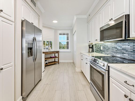 5th image of 101 Gulfview Dr #204 & 30