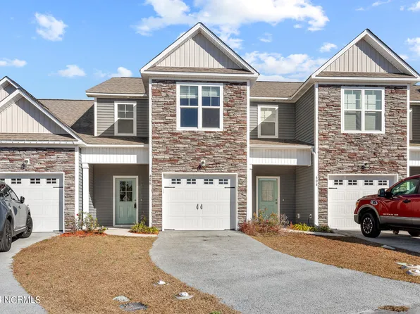 406 Guppy Loop Road, Sneads Ferry, NC 28460