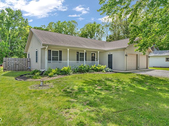 2nd image of 567 Mill Spgs