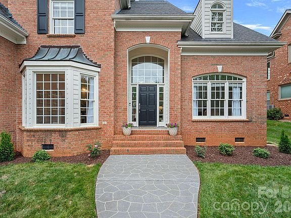 2nd image of 16110 Covington Point Ln