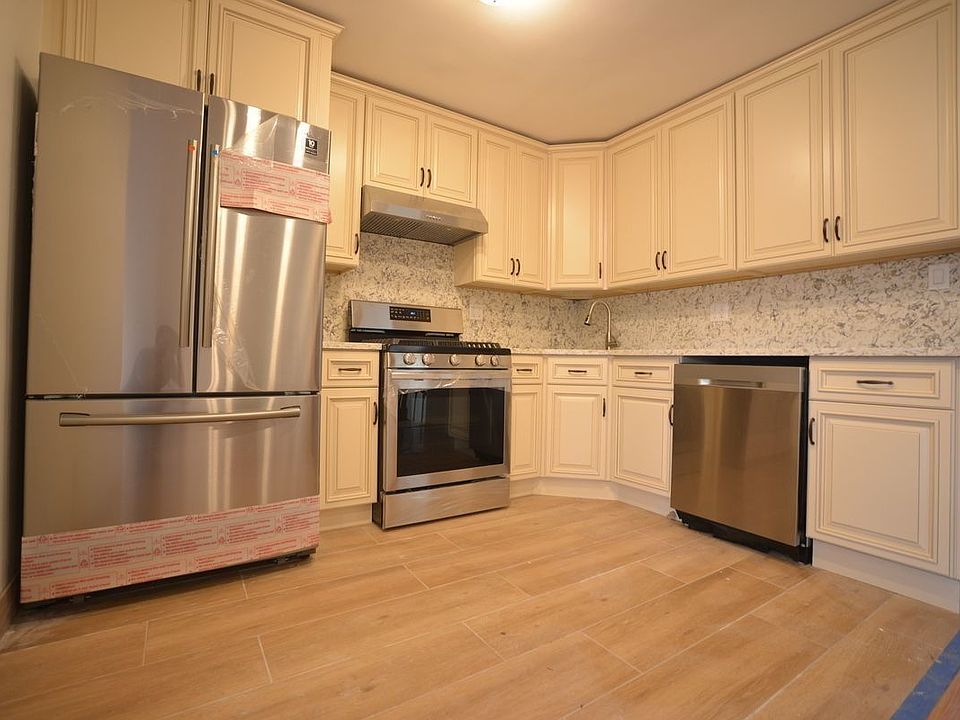 1st image of 30-50 72nd St #3R