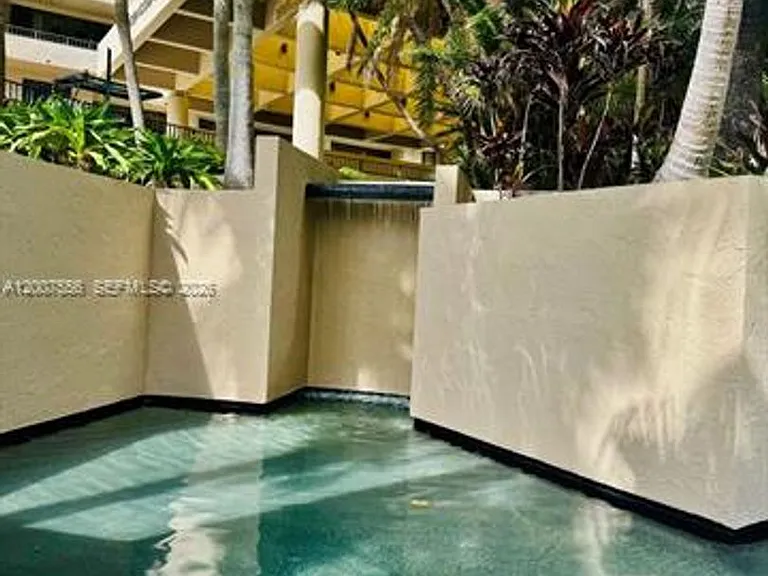 101 Crandon Blvd #276 — Photo 46