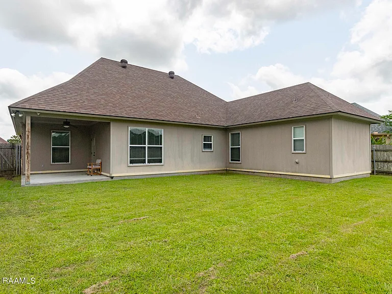 308 Forest Creek Dr #100 — Photo 14