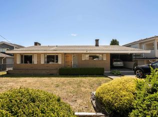 5426 Clinton St, Burnaby, BC V5J 2L8
