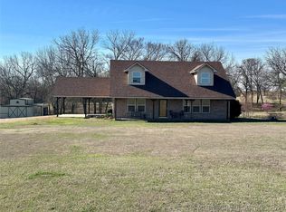 199 Buel Green Rd, Sulphur, OK 73086
