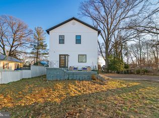 9125 Fowler Ln, Lanham, MD 20706