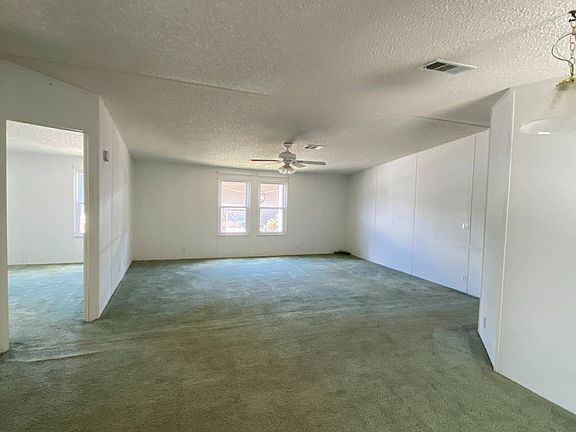 2nd image of 2310 Holmes Dr