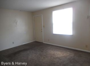 705 Power St APT B, Clarksville, TN 37042