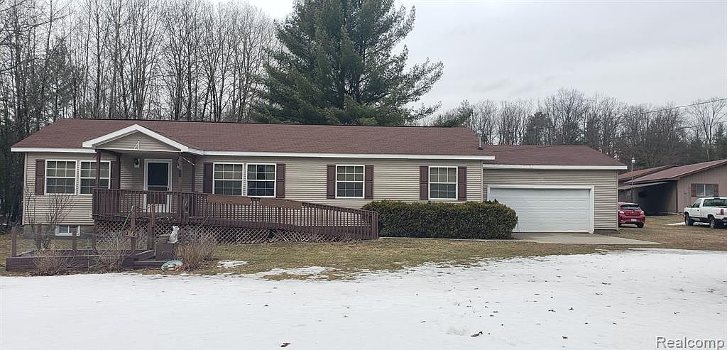 8712 N Higgins Lake Dr, Roscommon, MI 48653 | Zillow