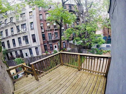 Rented by Avenues Real Estate | media 2