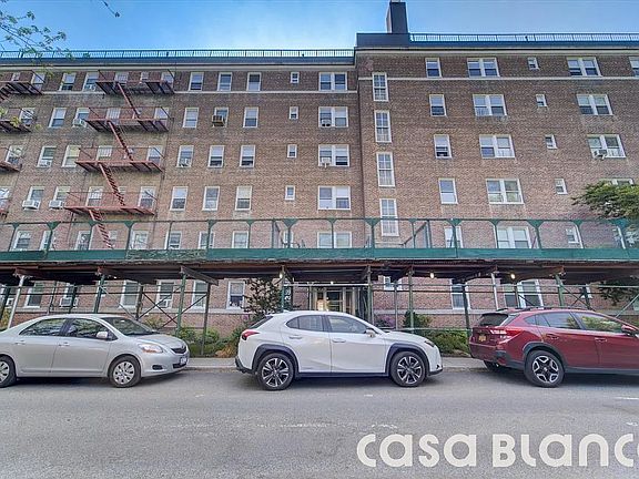 3rd image of 5424 Arlington Ave APT H31