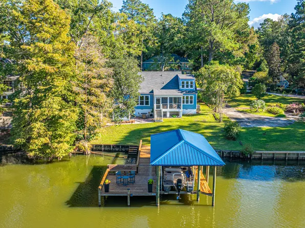 1075 Chapel Branch Rd, Santee, SC 29142