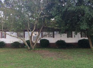 3600 Cedar Creek Rd, Hartsville, SC 29550