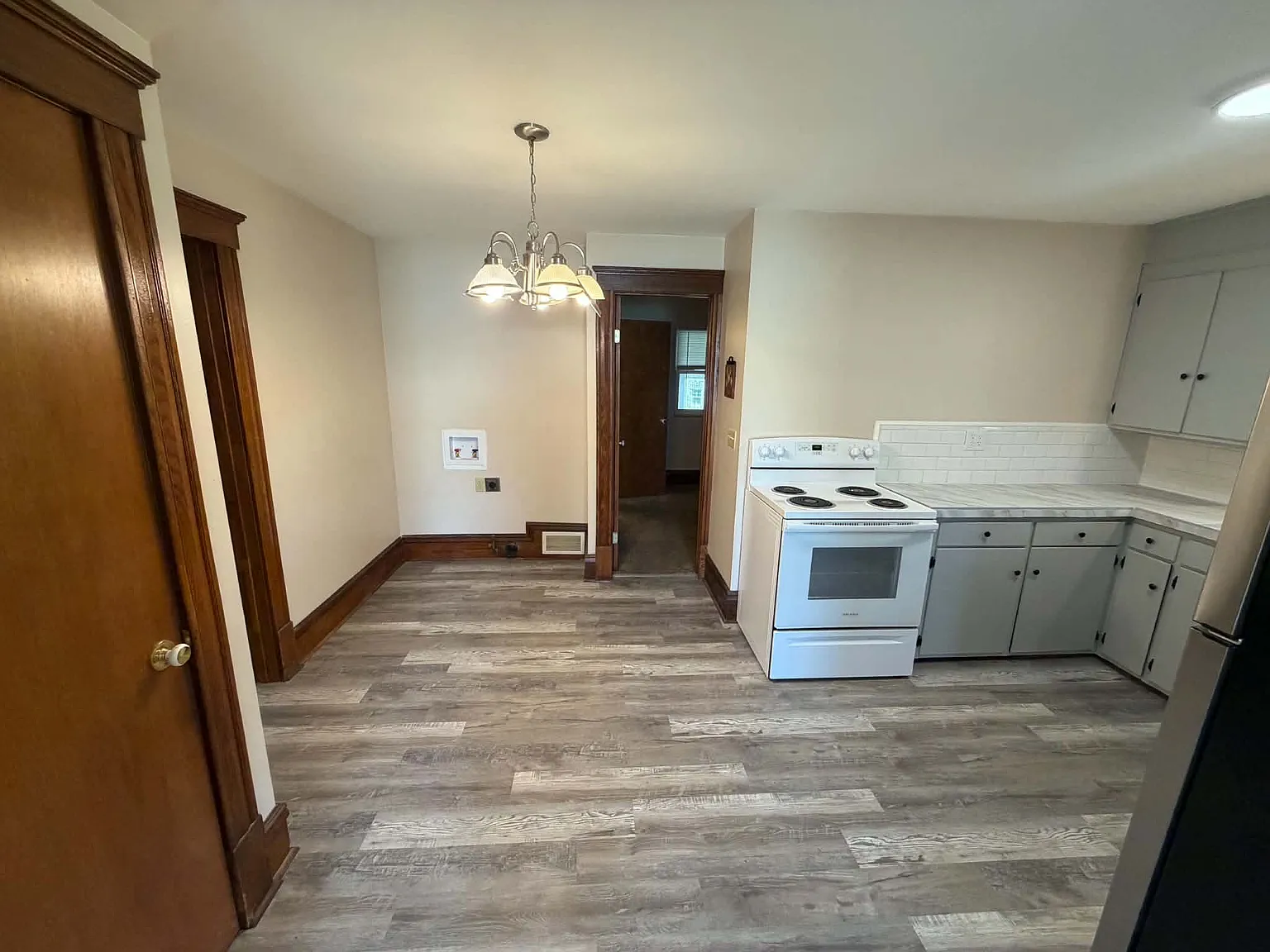 2 bed, $1,000 — Photo 3