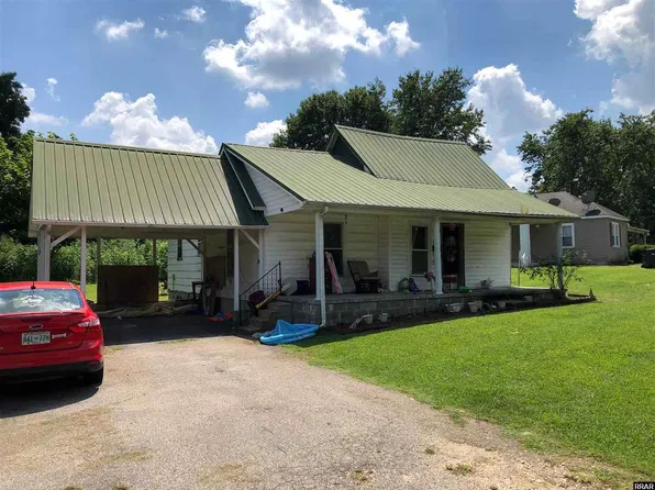 488 Taylor St, Dresden, TN 38225