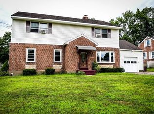 119 Arrow St S, Schenectady, NY 12304