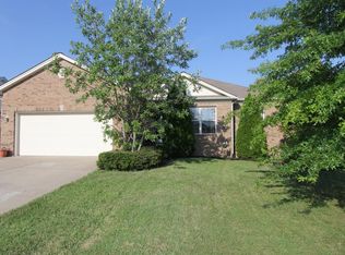 3014 Paddock Loop, Lawrenceburg, KY 40342