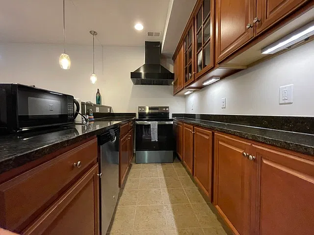 Ellery Ct, Woodbridge — Photo 4