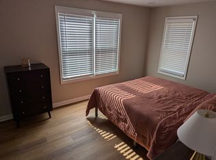 8804 E 47th St, Kansas City, MO 64129