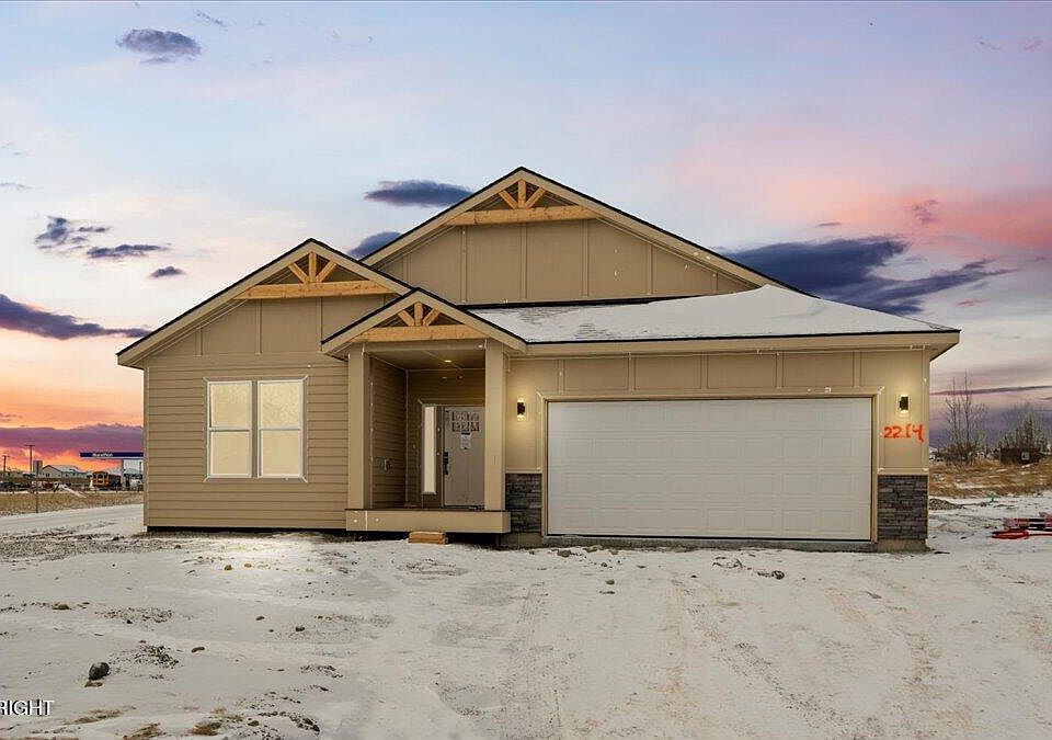 1st image of 2214 S Skyward View Cir