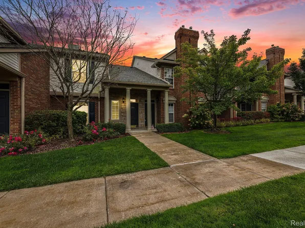 3580 Tremonte Cir S, Rochester, MI 48306