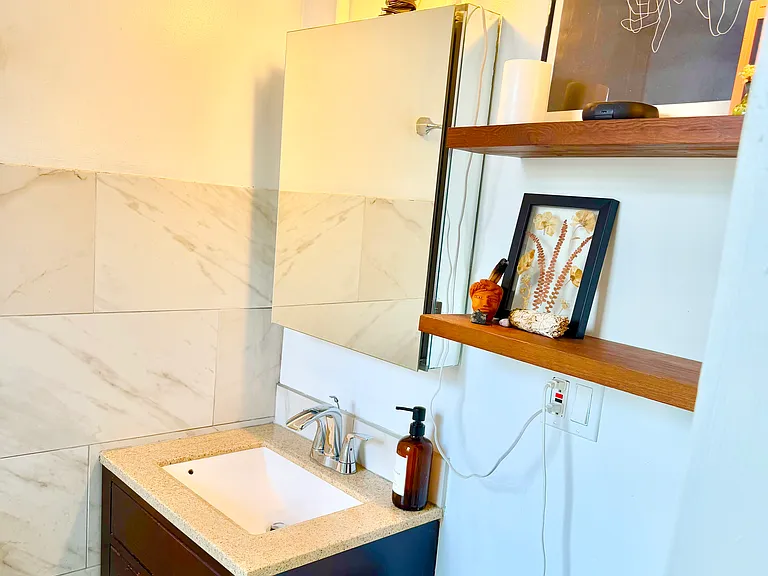 915 W Sheridan Rd #24 — Photo 24
