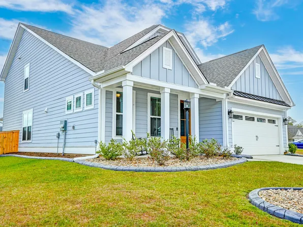 429 Eagleview Dr, Moncks Corner, SC 29461