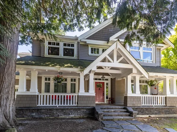 12522 26a Ave, Surrey, BC V4A 2M2