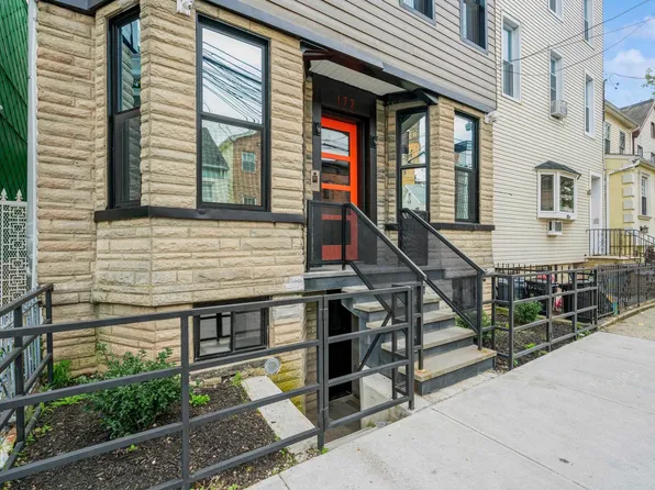 172 New York Avenue image 17 of 18