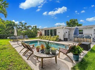 6351 Moseley St, Hollywood, FL 33024