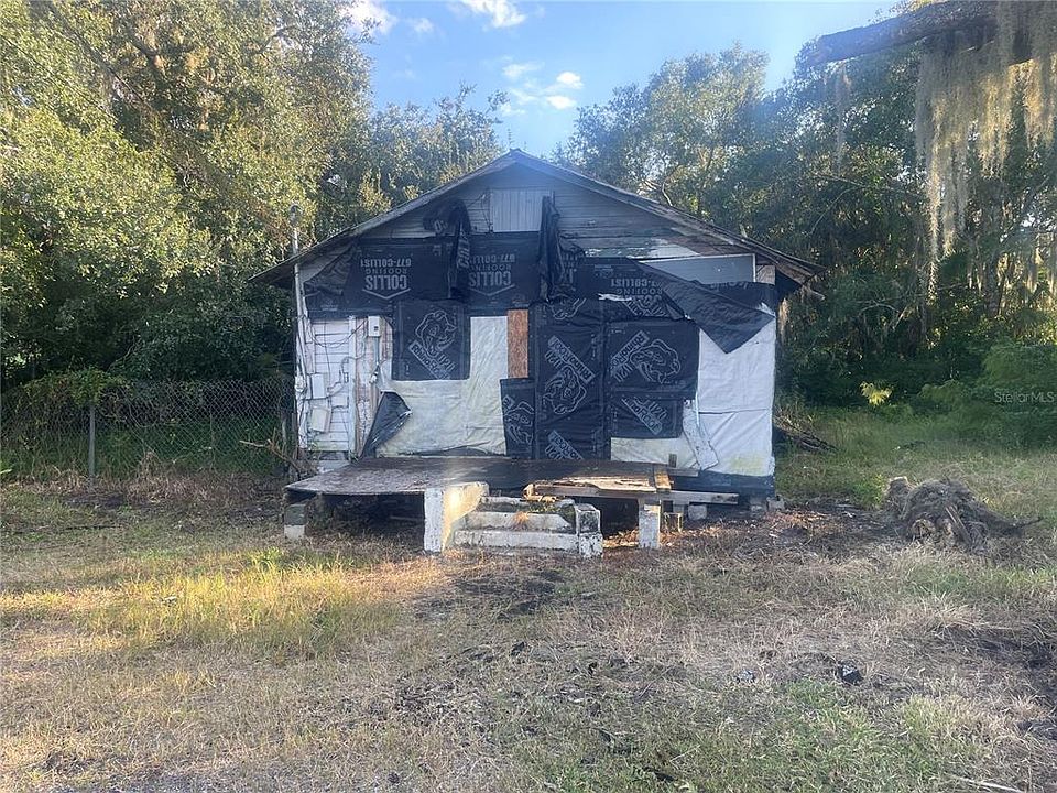 1st image of 2811 E 20th St