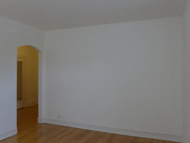 437 S Scoville Ave — Photo 4