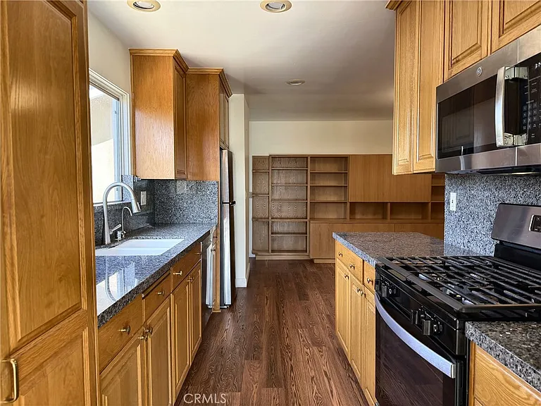 28845 Briarhurst Dr — Photo 23