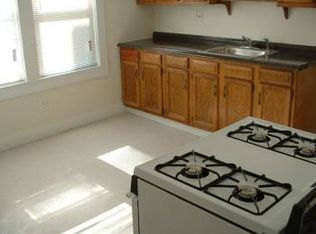 93 Hammond St, Waltham, MA 02451