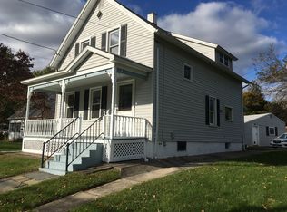 128 Smith Ave, Norwich, CT 06360