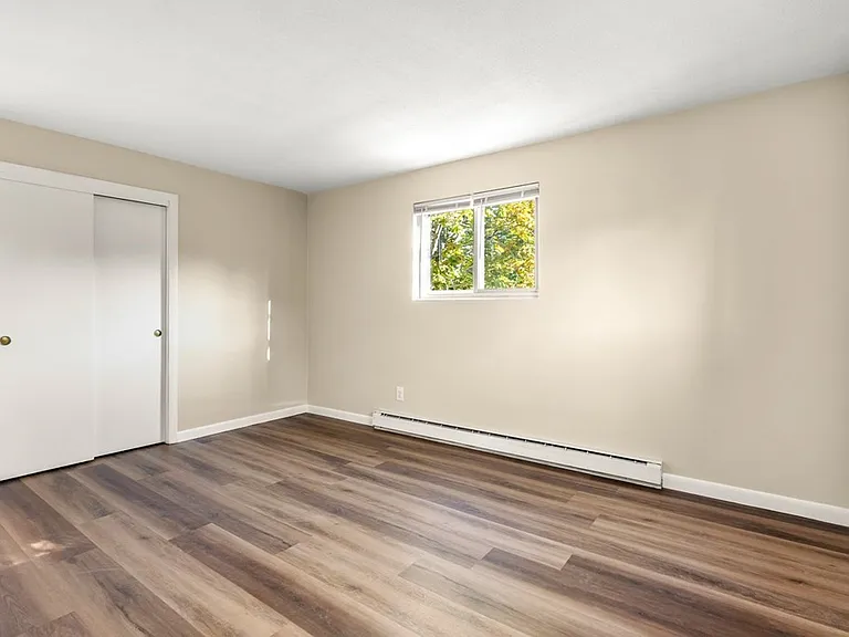 87 Cedar St #5 — Photo 23