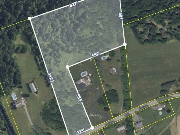 3714 Cedar Dr, Walnutport, PA 18088