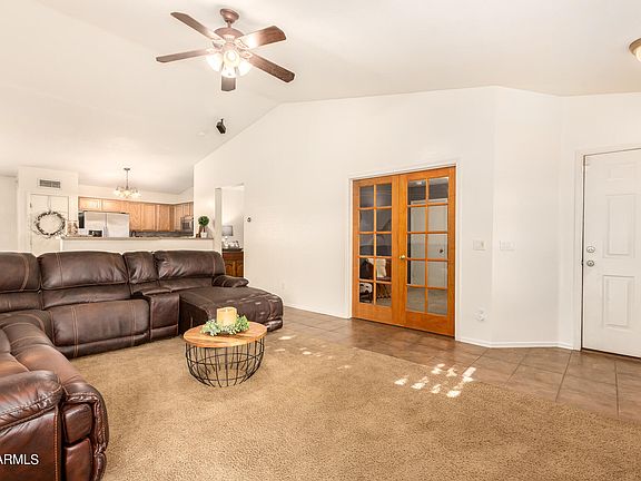 5th image of 1624 E Cardinal Dr