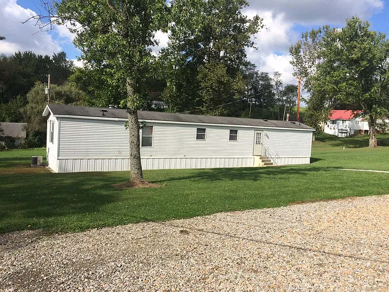 45550 Old Hopedale Rd — Photo 5