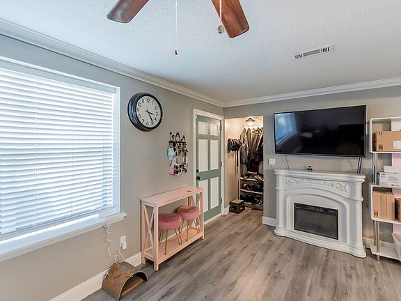 4th image of 1579 Margaret Cir SE